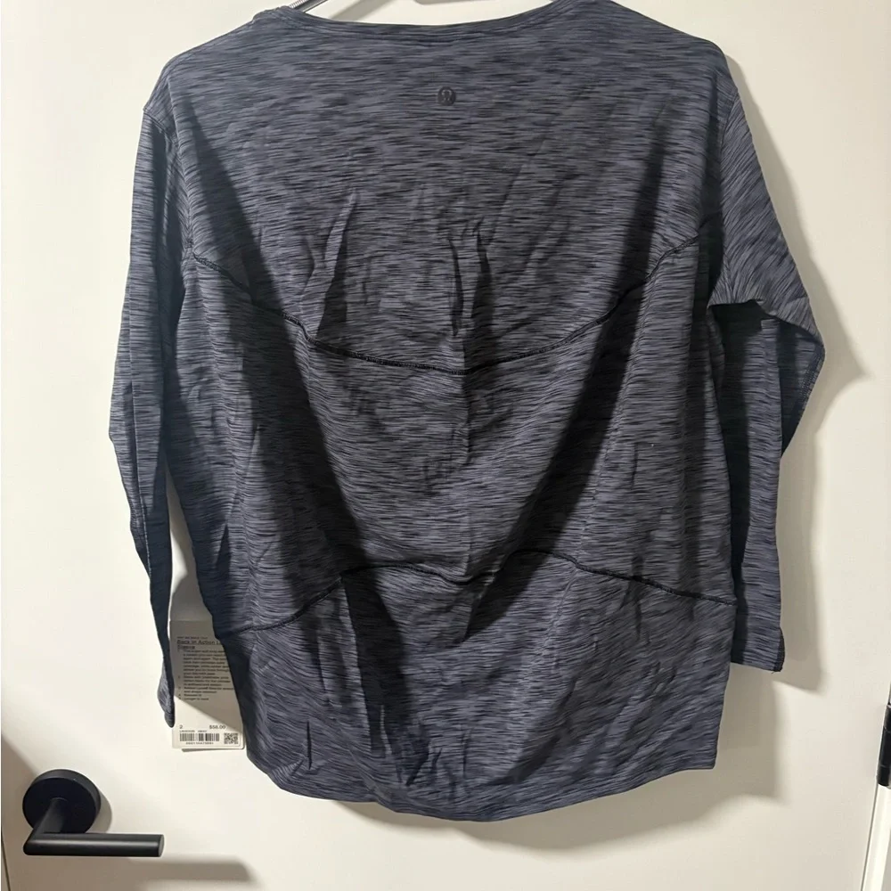 Women’s Lululemon Back in Action Long Sleeve - Size 2 - NWT - Picture 4 of 6